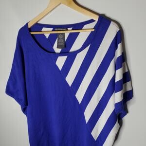 Chelsea & Theodore Blue & White dols short sleeve top SIze XL